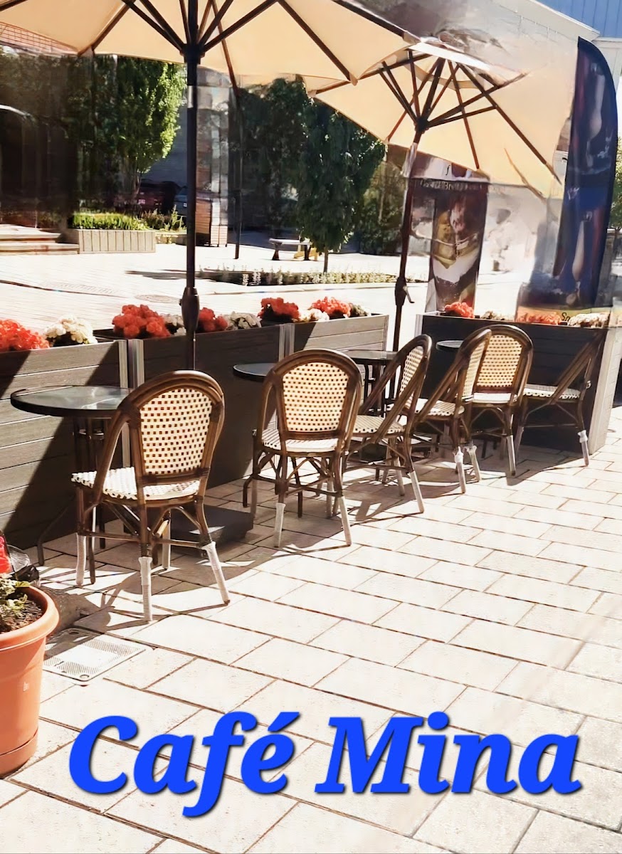 Mina Café